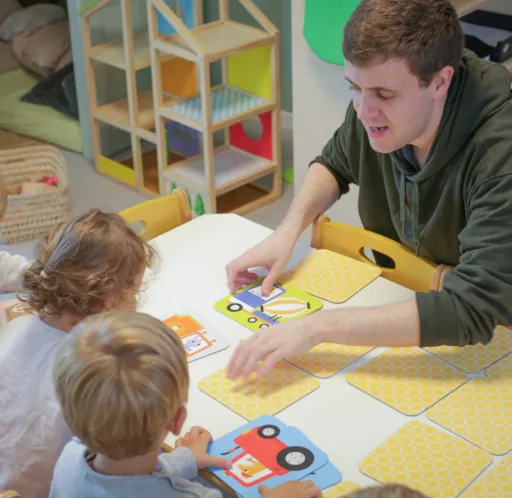 Educateur de la petite enfance